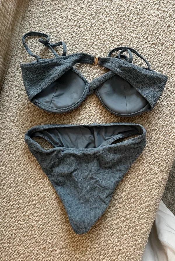 TJ Swim blue underwire top bikini set - Image 2