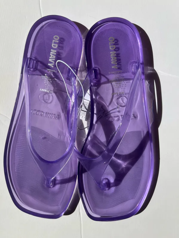 NWT! Square Toe Purple Jelly Flip Flops• Sz 7 - Image 3