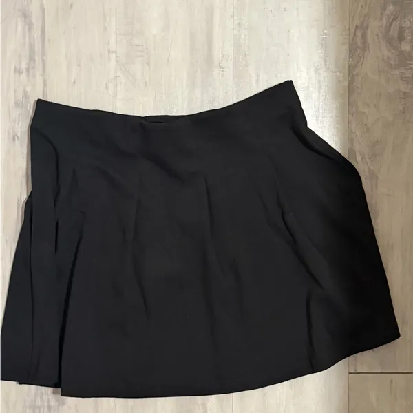 H&M Black Women's mini Skirt - Image 3