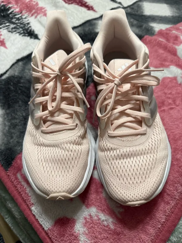 Adidas ultra bounce running shoe - Image 2