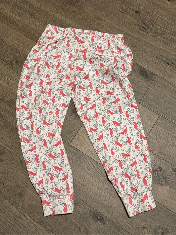 Roller Rabbit Women's Pajama Top in White with Pink & Blue Prints - Image 3