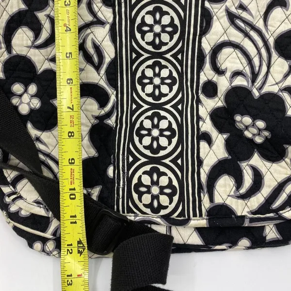 VERA BRADLEY Black & White Floral Messenger Bag - Image 4
