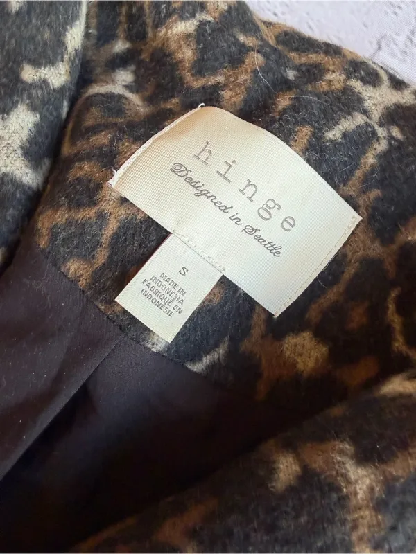 The Hinge Double-Breasted Leopard Car Coat Pea Animal Print Womens Small Classic - Image 9