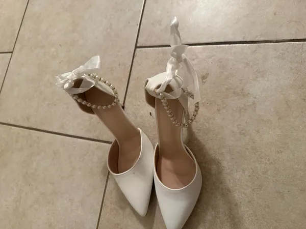 Pear heels White Size 8 - Image 2