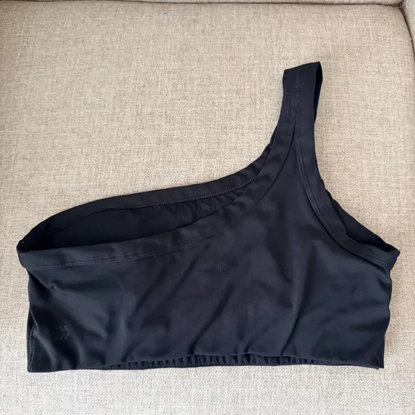 All in Motion Black One Shoulder Sports Bra - Image 3