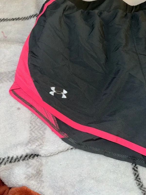 Under Armour Shorts - Image 3