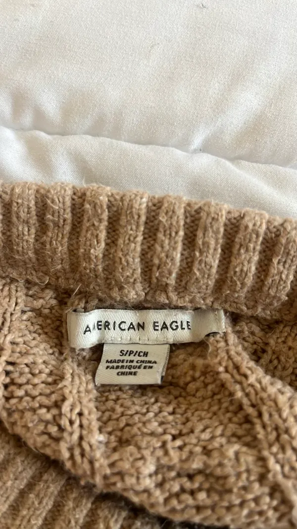 American Eagle Outfitters Sweater - Image 2