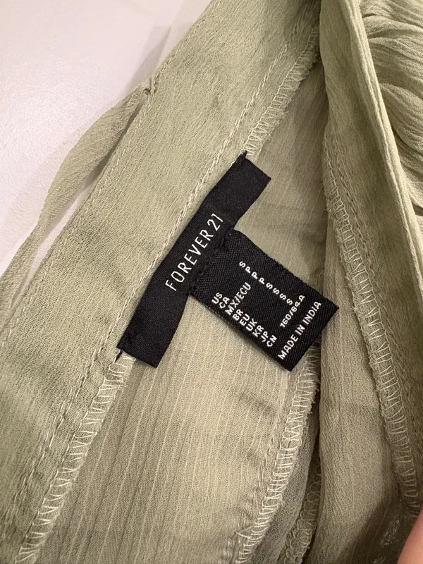 Forever 21 Blouse - Image 4