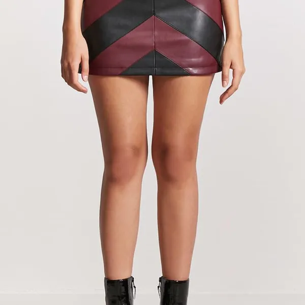 Forever 21 Chevron faux leather striped mini biker skirt Size Small - Image 3