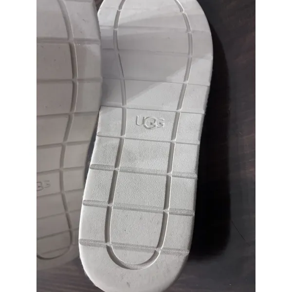 UGG® Women's Luciah Espadrille Flat Slip On Flat Sneakers Shoes. Size 7.5 - Image 9