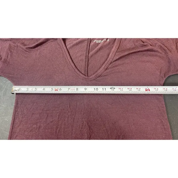 Abercrombie Fitch Soft A&F Cozy Plum V Neck Long Sleeve Tee Relaxed Top M - Image 10