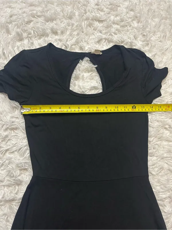 Garage black fit and flare skater dress scoop neck short sleeve comfy woman’s XS - Image 7