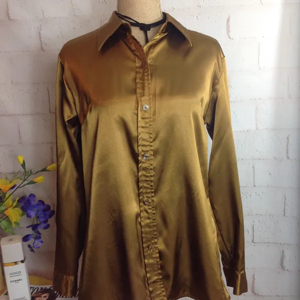 ⬇️ LONG SLEEVED BLOUSE Gold Size M - Image 4