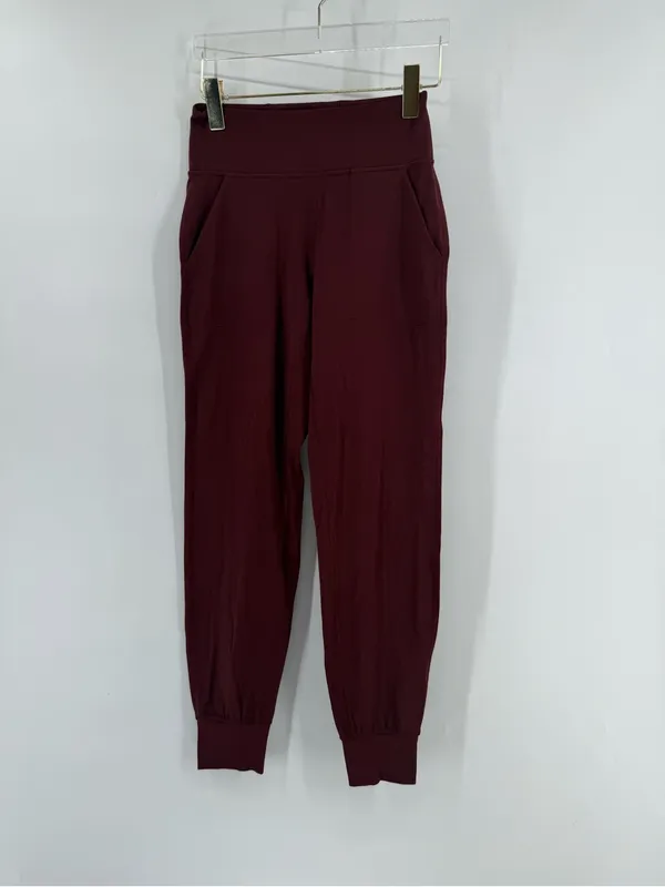 Lululemon‎ Align Jogger maroon size 4 - Image 4