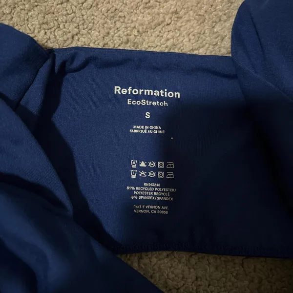 reformation dark blue sports bra - Image 3
