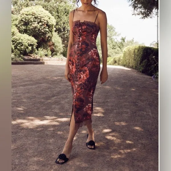 NEW Meshki Floral Lace Up Satin Midi Dress Women’s Size Large - Image 3