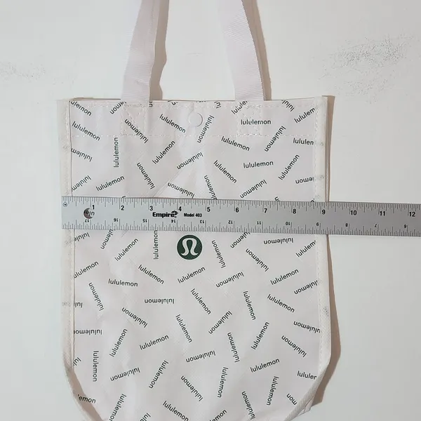 Lululemon Reusable White and Green Tote Bag - Image 5