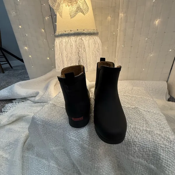 Chooka Black Rubber Boots - Image 2