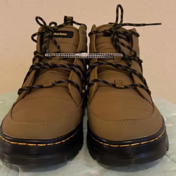 NEW Dr. Martens Combs Ankle Boot LA004 Womens size 10 - Image 8