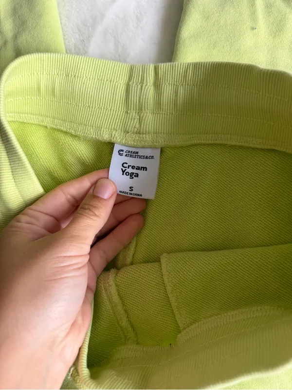 Cream Yoga Phoenix Cropped Straight-Cut Sweatpants Size Small - Image 4