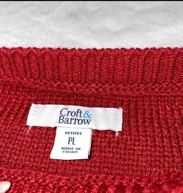 NEW Sweater Red Size L - Image 5