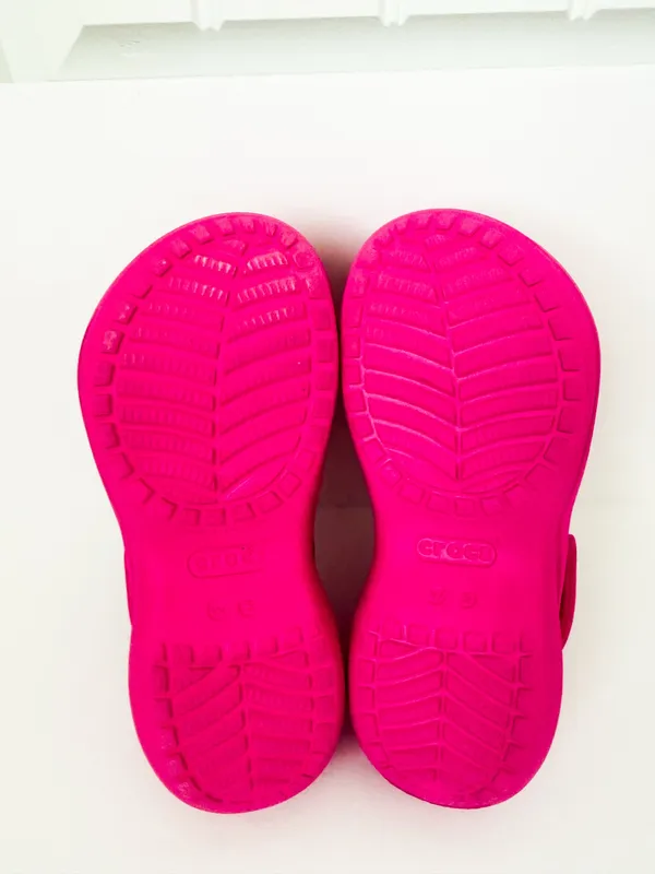 Hello Kitty X Crocs Adult Bae Clog Pink Size 5 - Image 5