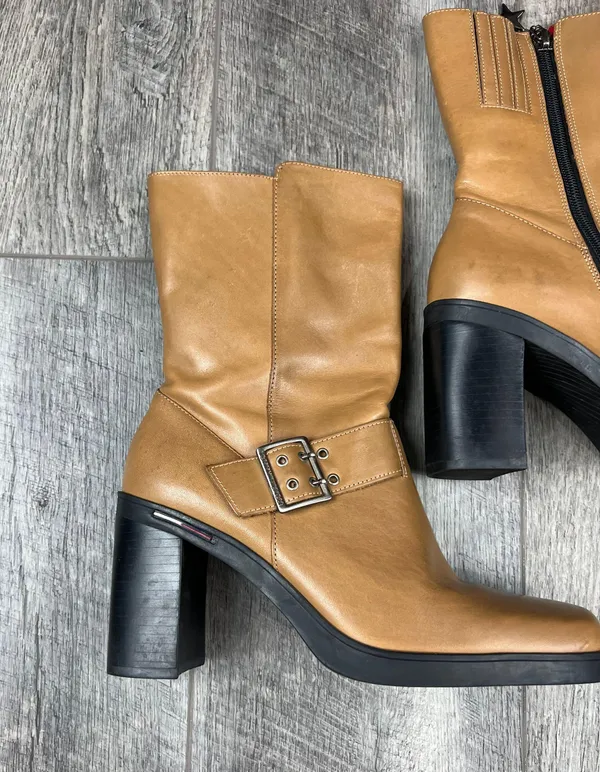Tommy Hilfiger Brown Y2K Boots - Image 3
