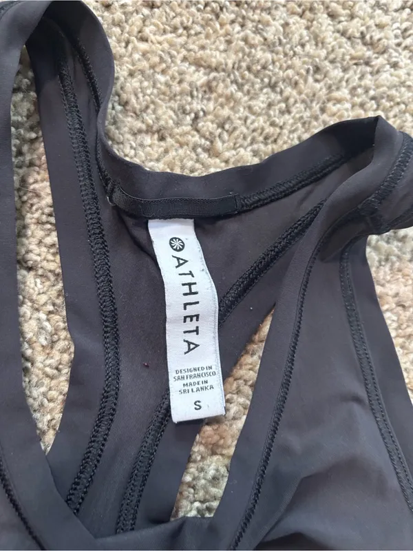 Athleta Tank Top size small - Image 4