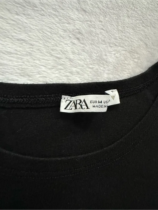 Zara Crop Top in Black Size Medium Cropped Basic T-Shirt - Image 6