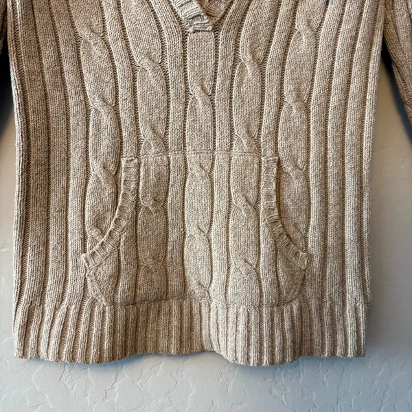 Hollister Y2K beige cable knit hooded deep v-neck rabbit hair sweater large - Image 7