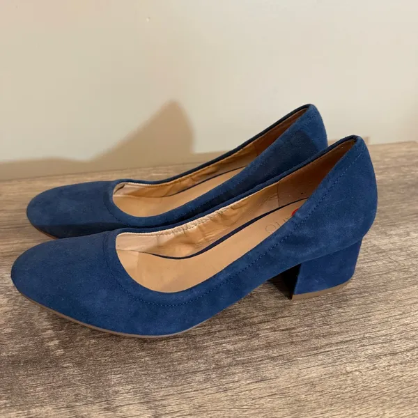 Franco Sarto Fausta Low Heels Pumps Women’s Size 6 Blue Suede Office Modest - Image 8