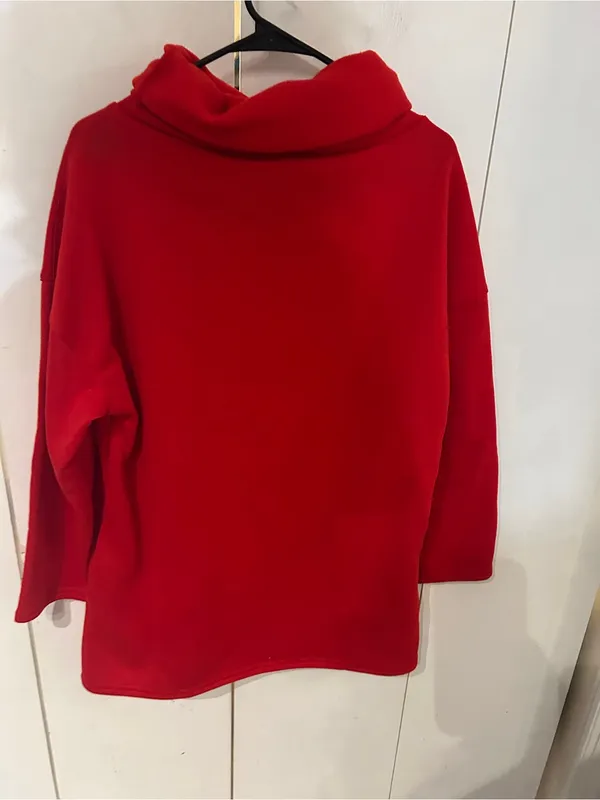 Cozy Red Funnel Neck Women's Sweater Size L - Image 5