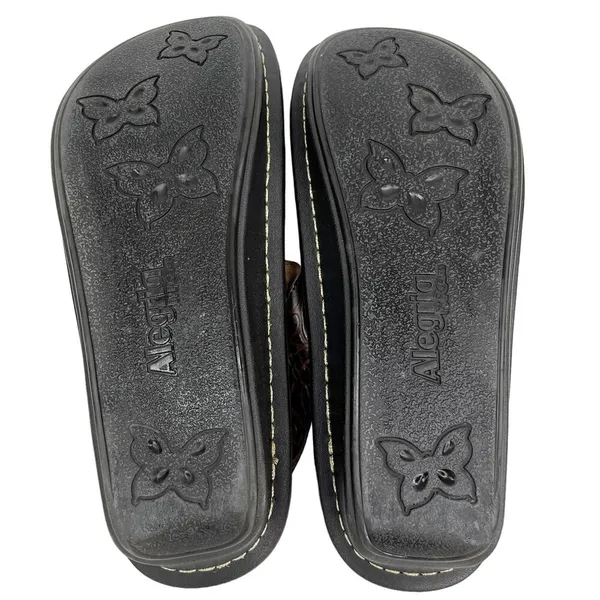 Alegria Rose Embossed Brown Leather Clogs 38 ALG-532 - Image 10