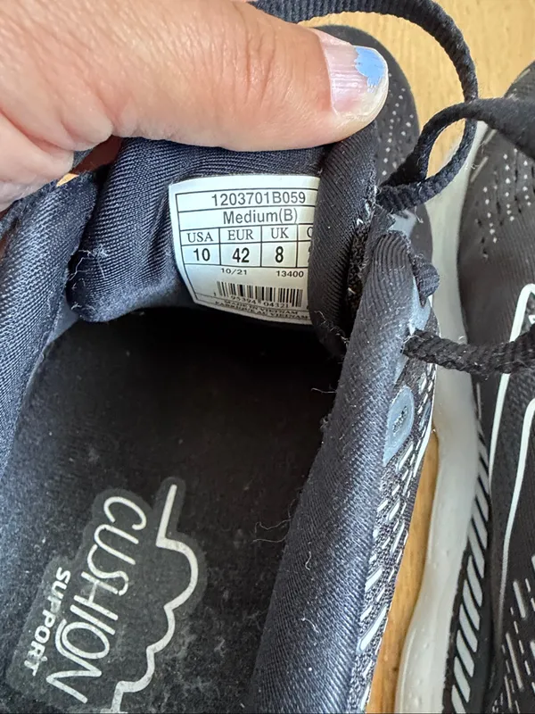 Womens Size 10 Brooks Glycerin GTS 20 Shoes Black/White Road Running Sneakers - Image 5