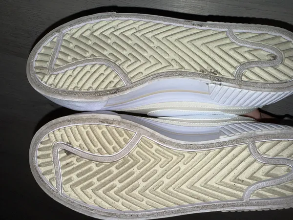 Nike Shoes - Image 4
