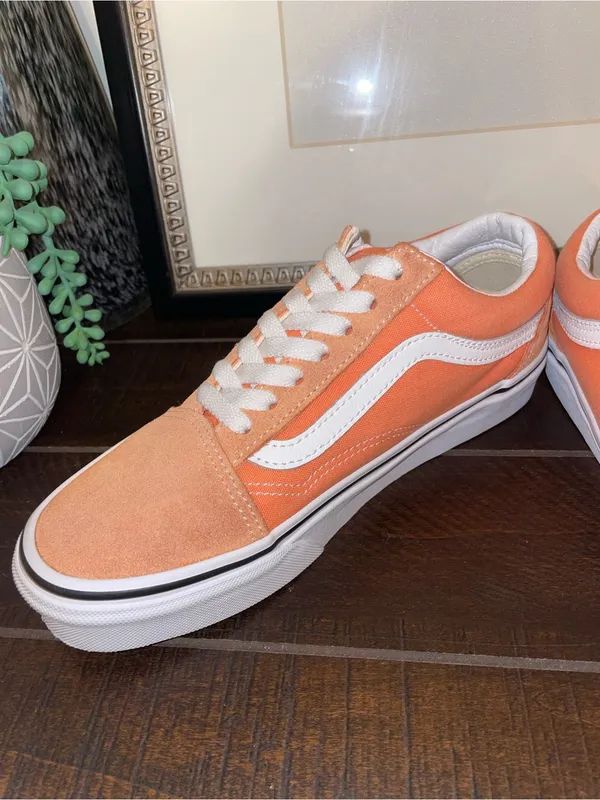 Vans Off The Walls Orange & White Low Top Old Skool Sneakers Size 7 NWOT - Image 6