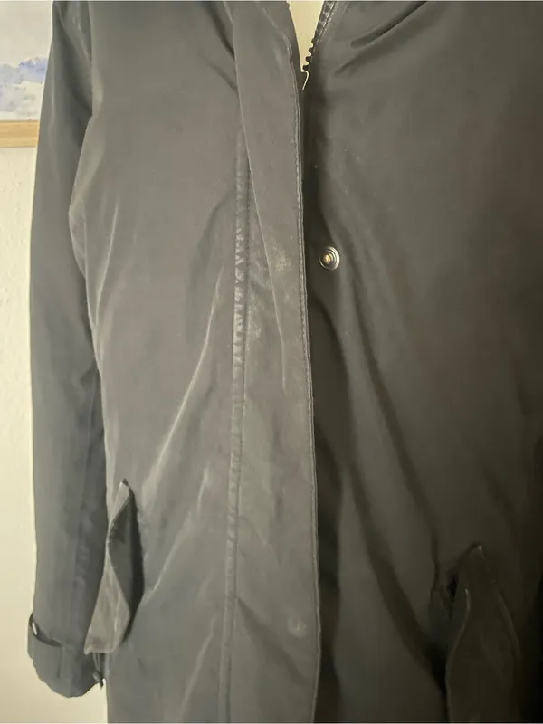 L.L.Bean Acadia Fur Trim Down Parka Coat Jacket in Black Size Medium Regular - Image 7