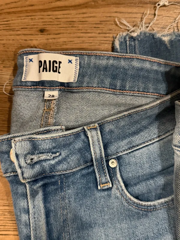 Paige Women/Denim Amber Straight Jean 28 - Image 2