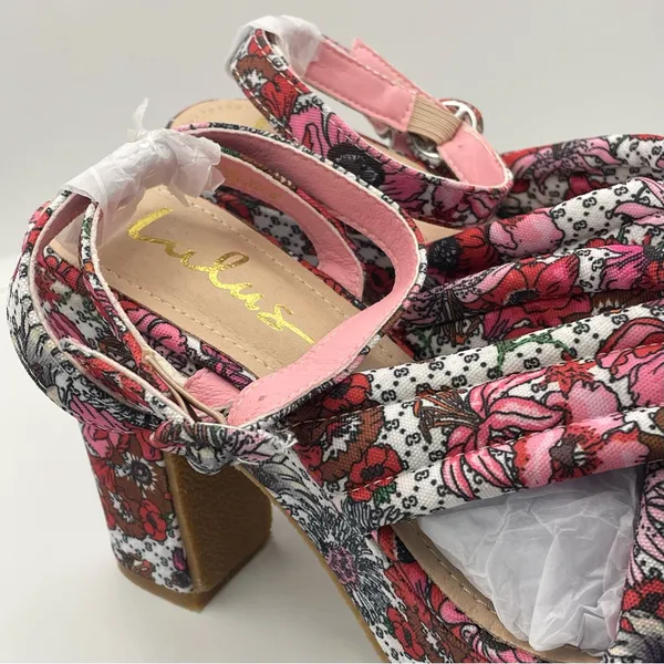 Lulu's Nokunu pink floral ankle strap platform sandals women’s Size 9 - Image 9