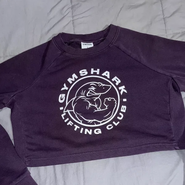 Gymshark Legacy Crop Sweatshirt - Image 4