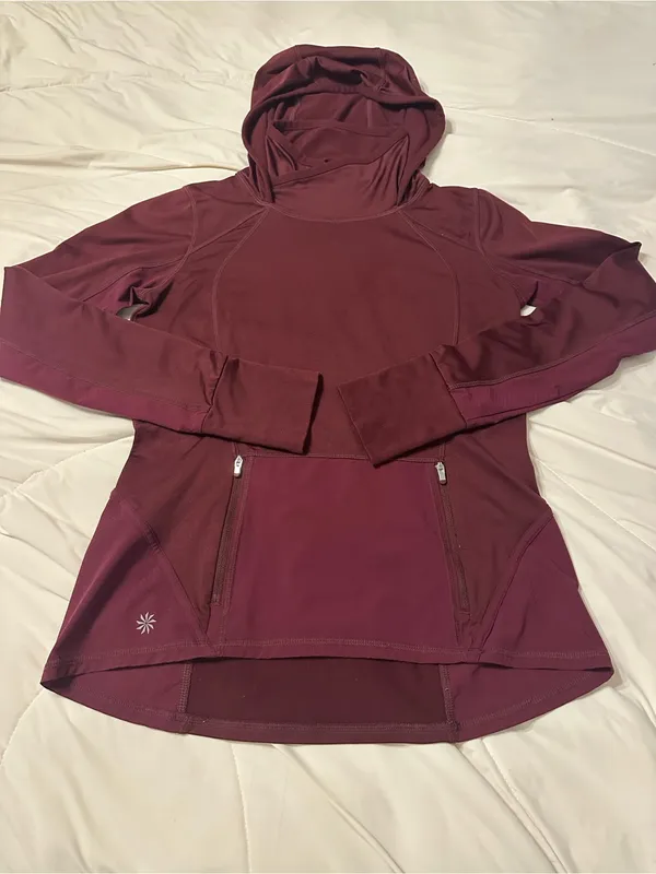 Athleta Women's Tech Hoodie -Maroon Hooded Pullover Top - Size S/M (estimated) - Image 4