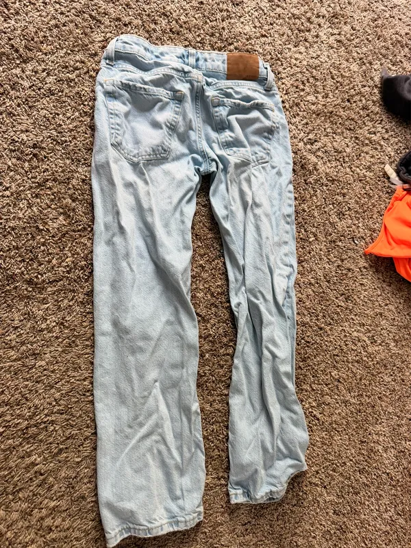 Low-Rise Aeropostale Jeans - Image 2