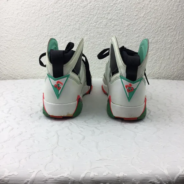 Nike Jordan Size 6 Youth Retro Basketball 705417-138 White Verde Sneakers - Image 8