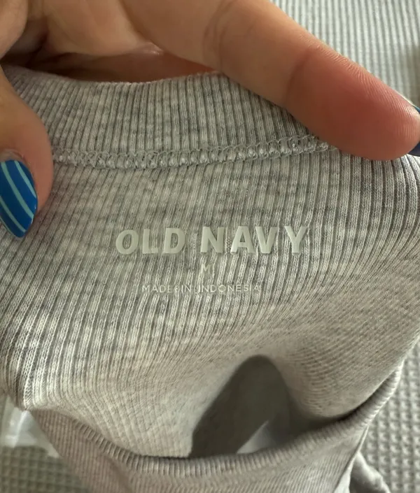 Old Navy Tank Top - Image 4