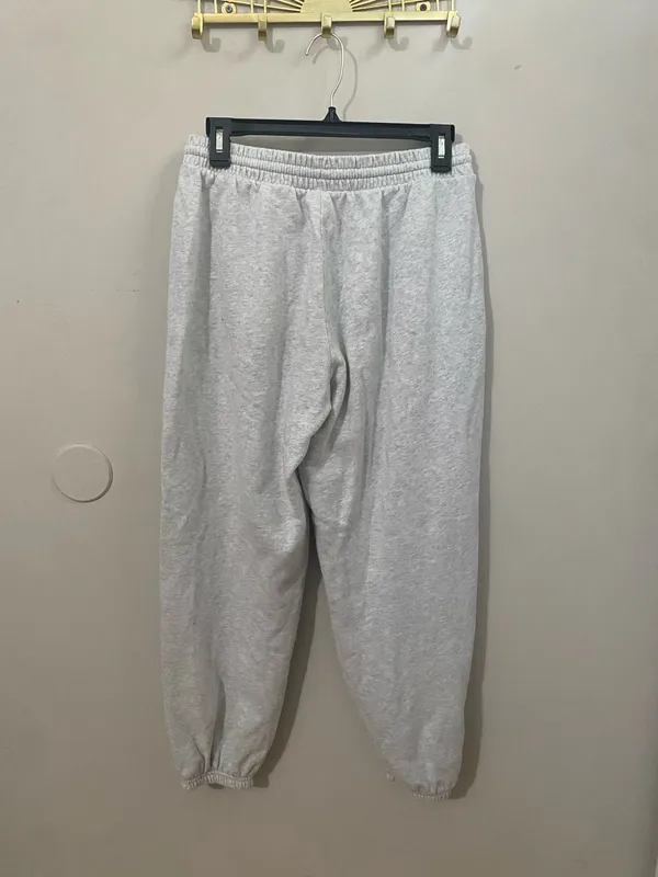 Old Navy SoComfy Extra High-Waisted Gray Sweatpants - Image 2