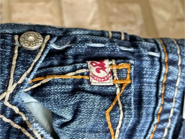 MEK Distressed y2k New Mazatlan Slim Bootcut Denim Jeans- 27/34 but 28.75 Inseam - Image 5