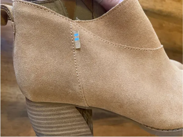 Tom’s Ankle Boots 7 Tan Low Heel - Image 10