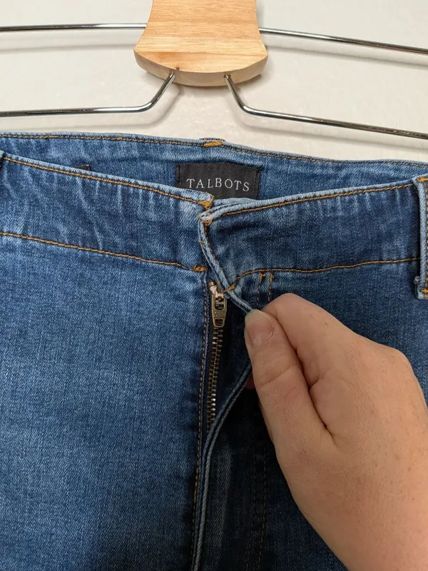 Talbots Womens Wide Leg Blue Denim Jeans 18W Side Button Detail - Image 8