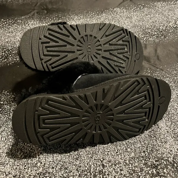 Womens sz6 UGG Disquette Platform Slippers Black Suede Shearling Fur Slides - Image 12