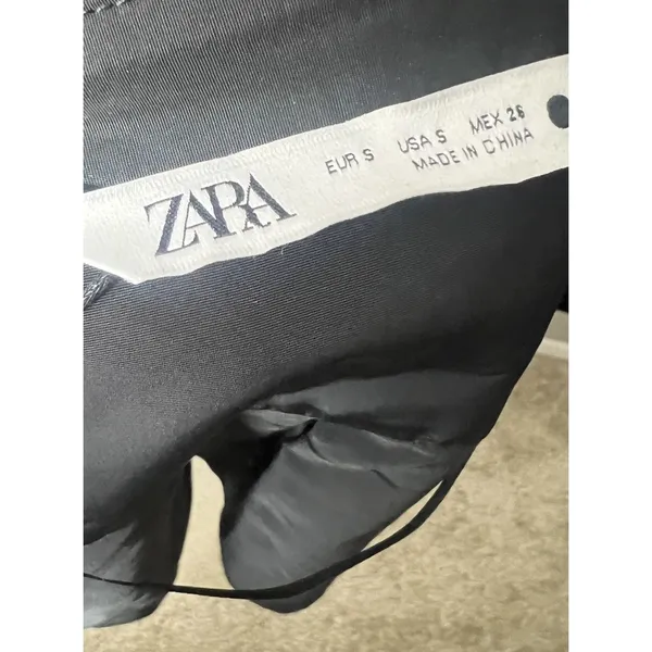 NWT Zara Black Cropped Button Down Top Small - Image 10